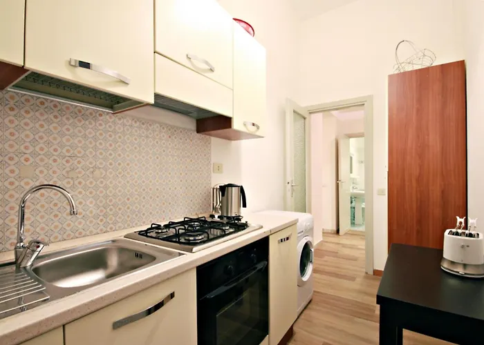Daire Colosseum - Big And Comfortable Roma